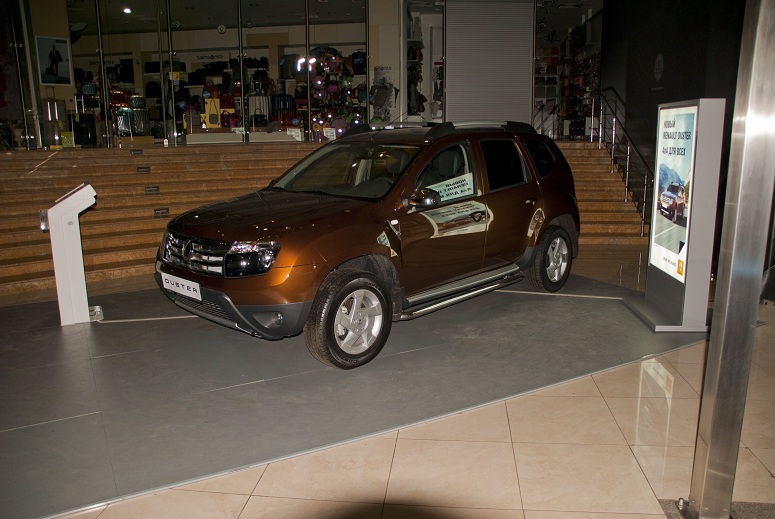 Show Room Reno Duster   ""